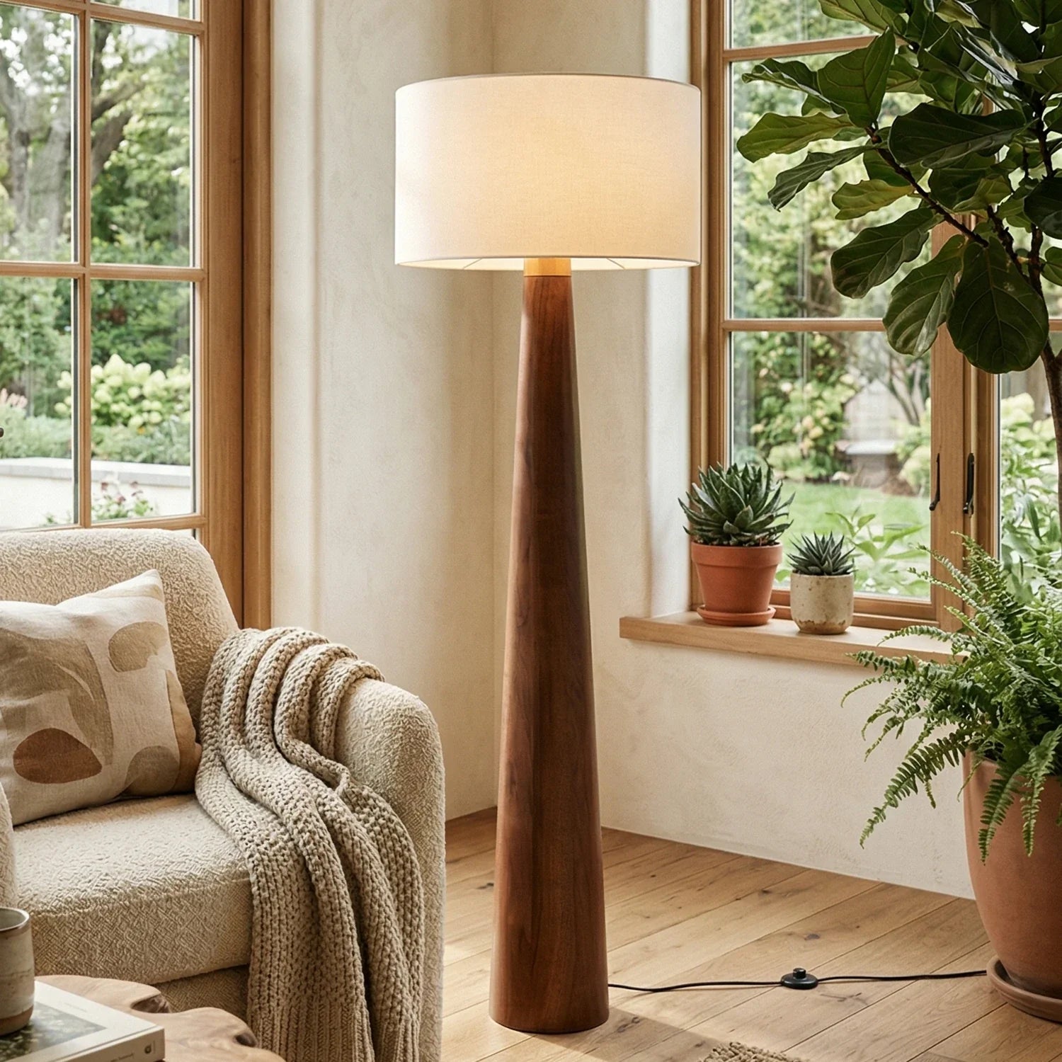 Pleated Fabric Tapered Floor Lamp
