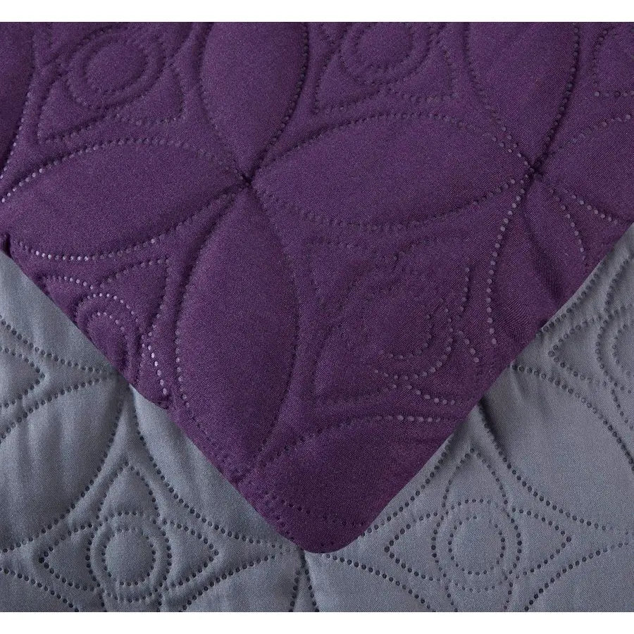 Queen  7Piece Quilted Patchwork Comforter