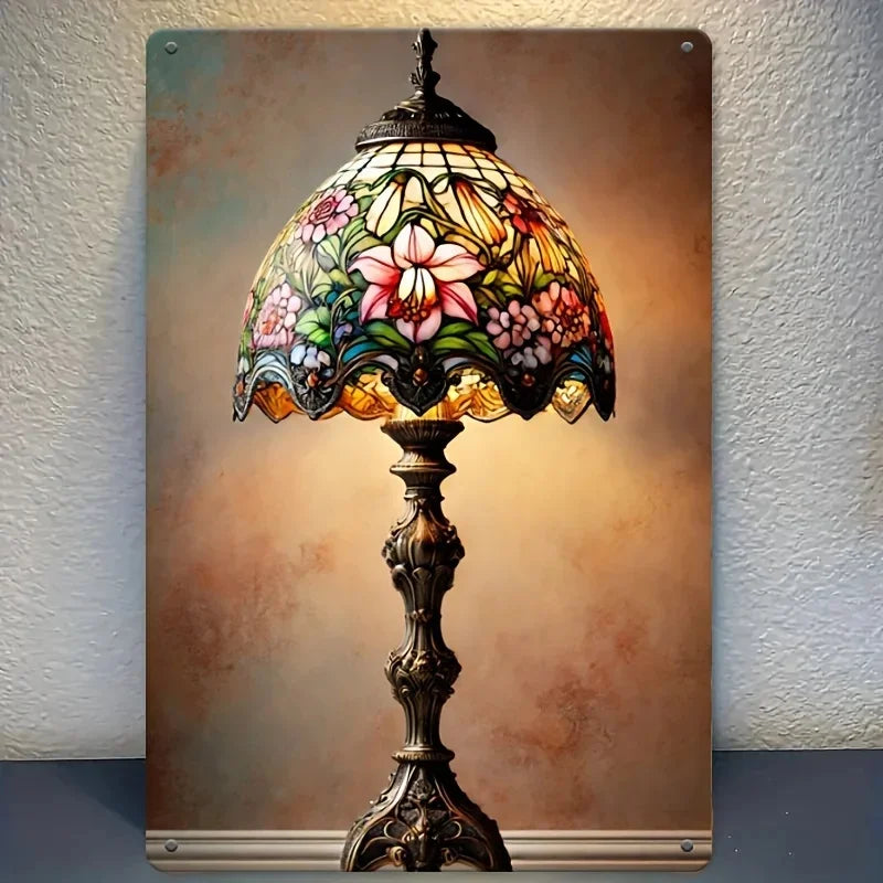 Elegant Vintage Floral Glass Table Lamp