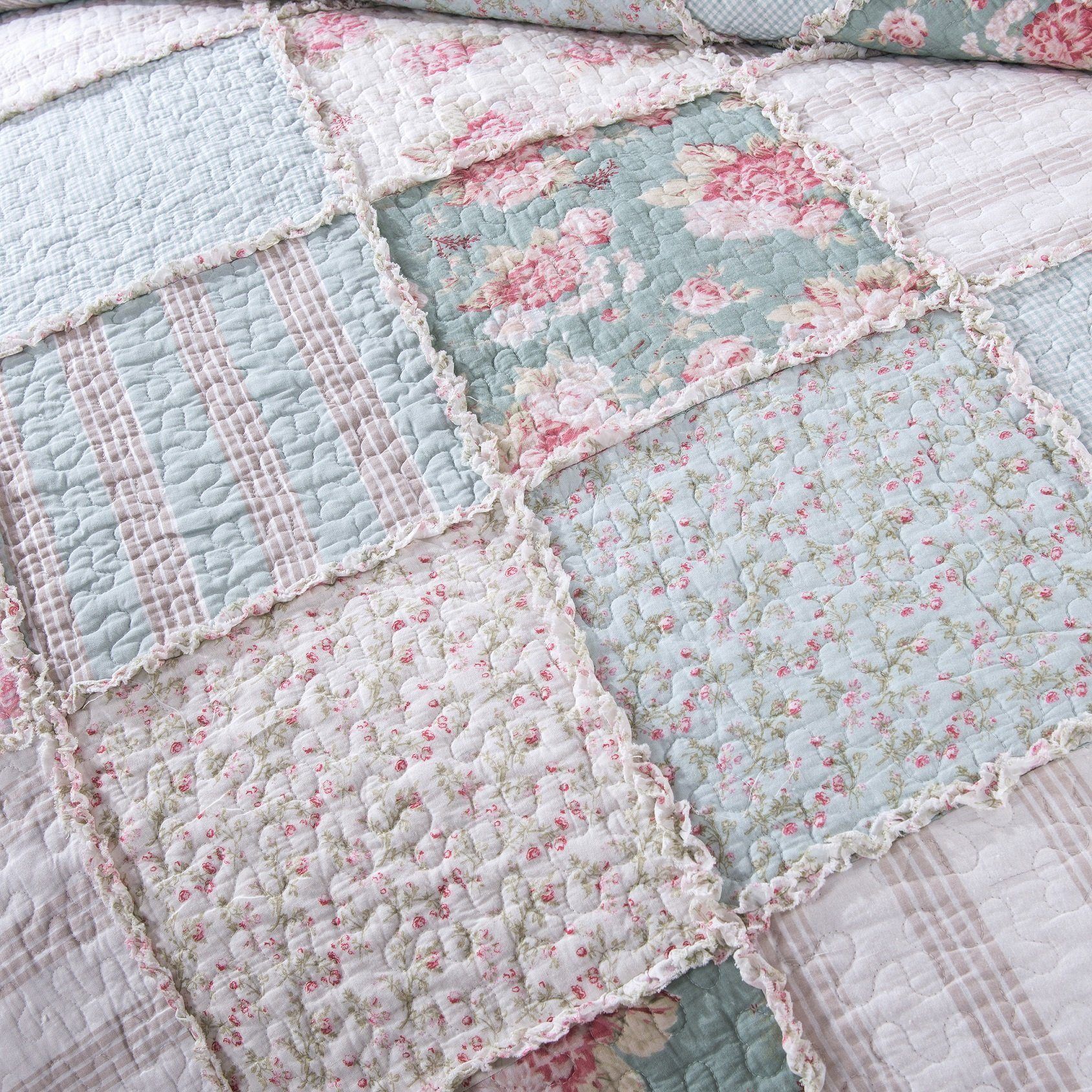 DaDa Bedding Hint of Mint Pastel Cotton Patchwork Quilt Set